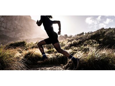 Skarpety COMPRESSPORT Ultra Trail, czarne