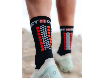 Skarpety COMPRESSPORT Ultra Trail V2.0, czarno-czerwone