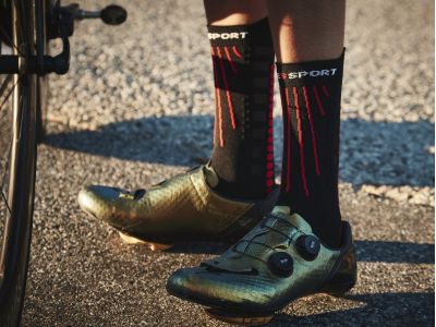 COMPRESSPORT Aero-Socken, Weiß/Limette