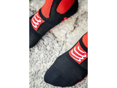 COMPRESSPORT Túra zokni, fekete/piros/fehér