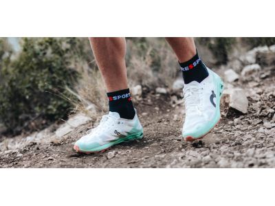 Șosete COMPRESSPORT Ultra Trail Low, negru/roșu