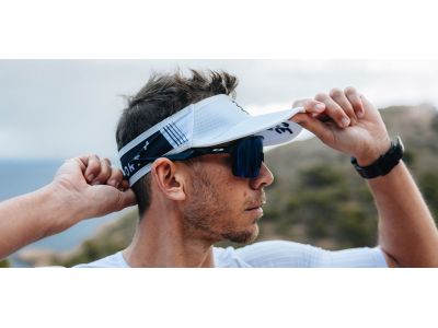 Șapcă COMPRESSPORT Visor Ultralight, neagră