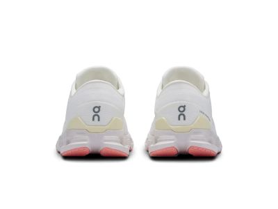 On Cloud X 4 women&#39;s shoes, ivory/sand