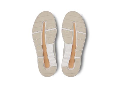On Running THE ROGER Advantage women&#39;s shoes, white/savannah