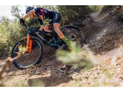 Wilier Urta Max SLR 29 kolo, tmavě modrá