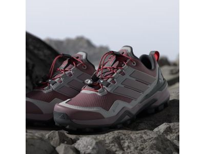 adidas TERREX SKYCHASER GTX női cipő, bordó/használt mintás/szürke kettős színben