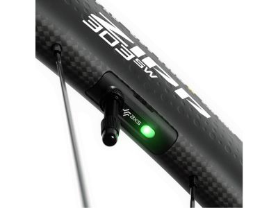 Zipp 303 SW Carbon 28&quot; első kerék, 12x100 m