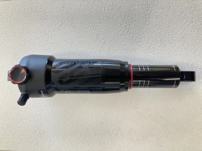 RockShox Deluxe Select C1 rugóstagra, 210x50 mm, új kerékpárból leszerelve