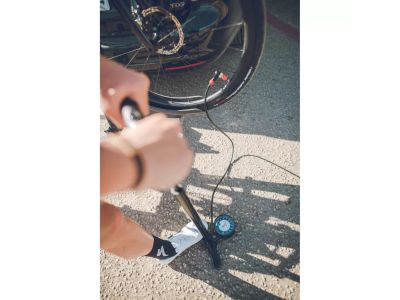Pompă de service Lezyne Alloy Floor Drive 3.5, neagră