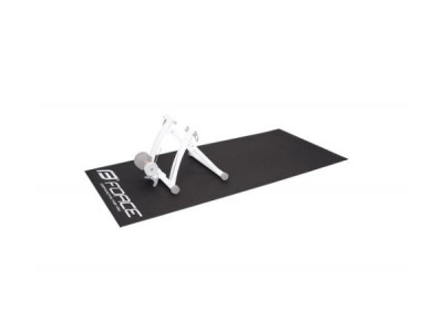 FORCE PVC mat under the trainer black logo