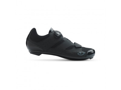 Giro Savix HV + black cycling shoes