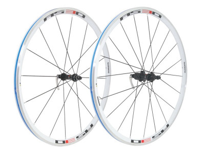 Shimano WH-RS330 road braided wheels white