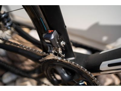 Superior Road Team Issue Di2 Disc 28 bicykel, matte black/chrome silver - testovací model