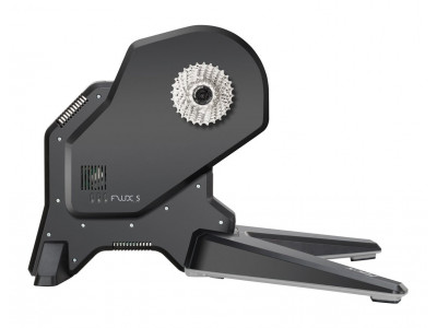 Tacx Flux S Smart Bundle trenažér (pulzomer + cyklofľaša + 6-mesačná licencia TACX PREMIUM)