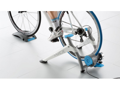 Inteligentny rower treningowy Tacx Flow z oporem