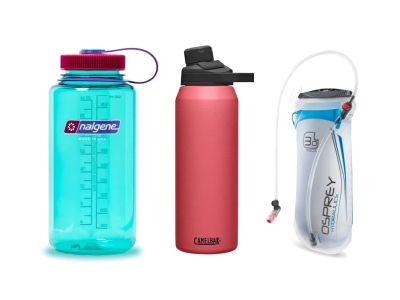 Bottles, vacuum flasks and hydration packs